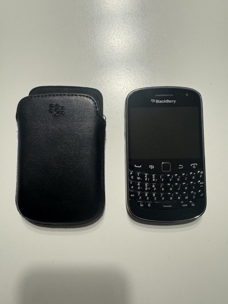 BlackBerry Bold 9900 – Smartphone mit QWERTZ-Tastatur
