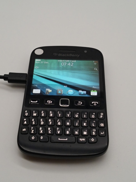 BlackBerry 9720 Smartphone – Schwarz