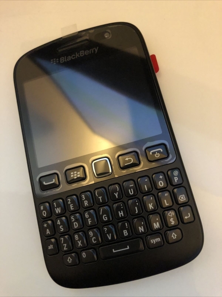 Neu Blackberry 9720 schwarz EE NETWORK QWERTZ
