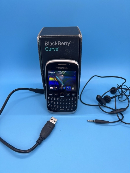 BlackBerry Curve 9320 – Smartphone – Vodafone – mit Karton und Zubehör