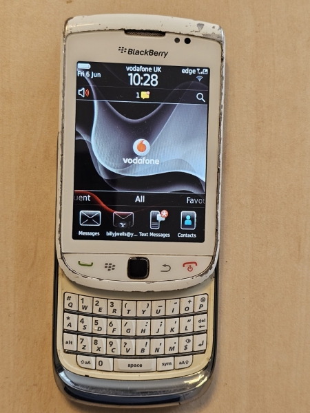 BlackBerry Curve 9800 weiß Vodafone/Lebara Smartphone