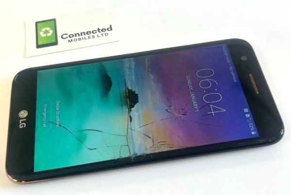 LG K10 2017 (M250N) Smartphone (entsperrt) 4G Android 8.1 – funktioniert mit Schaden