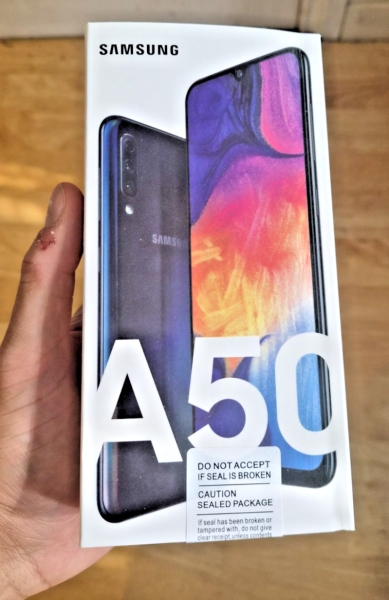 NEU Samsung Galaxy A50 128GB schwarz entsperrt Android Smartphone versiegelt