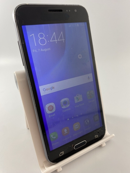 Samsung Galaxy J3 2016 schwarz entsperrt 8GB 5,0″ 8MP Android Smartphone Defekt #C03