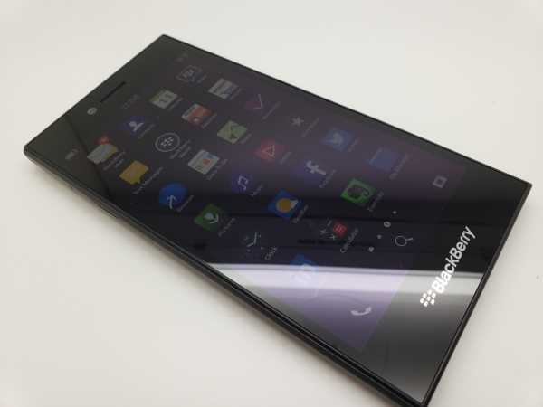 Sehr guter Zustand (entsperrt) Blackberry Leap 16GB BBOS10 Smartphone UK3POST
