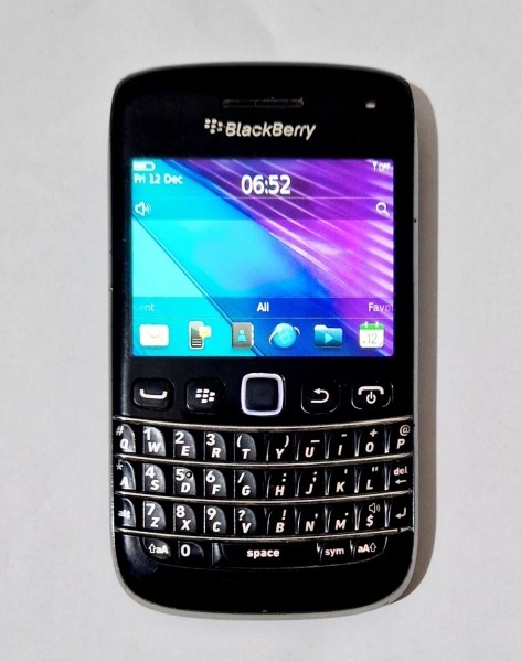 Blackberry 9790 Bold schwarz entsperrt Retro Smartphone in gutem Zustand