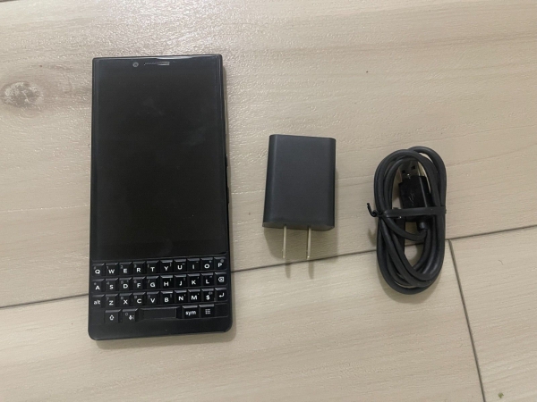 BlackBerry Key2 BBF100-2 – 64GB – schwarz (entsperrt)