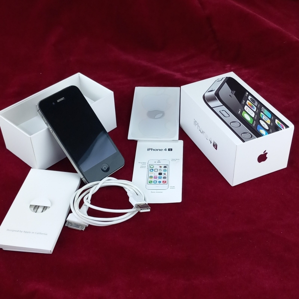 iPhone 4s 8GB entsperrt Smartphone in Box