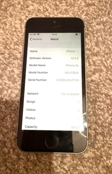 Apple iPhone 5s spacegrau entsperrt 16GB Smartphone