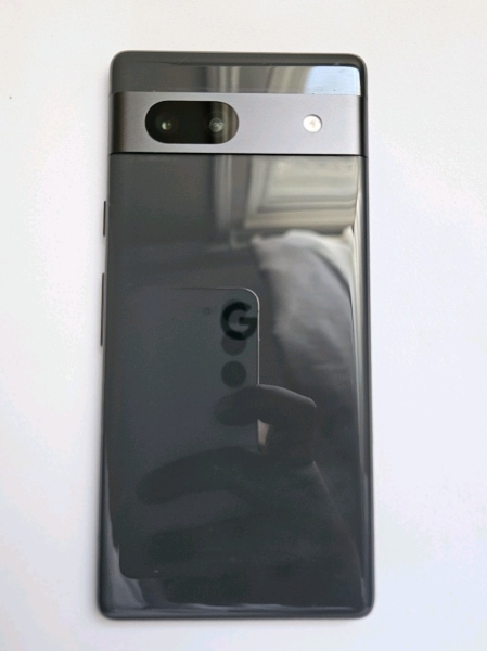 Google Pixel 7a 128GB entsperrt Smartphone, grau