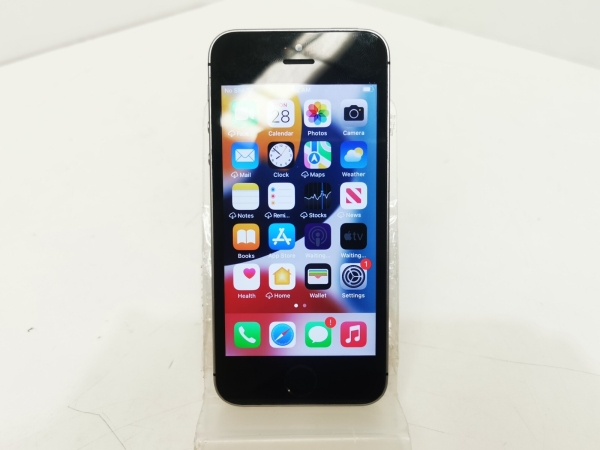 Apple iPhone SE (1. Gen A1723) – Grau / 4″ / 32GB / 12MP Kamera / EE