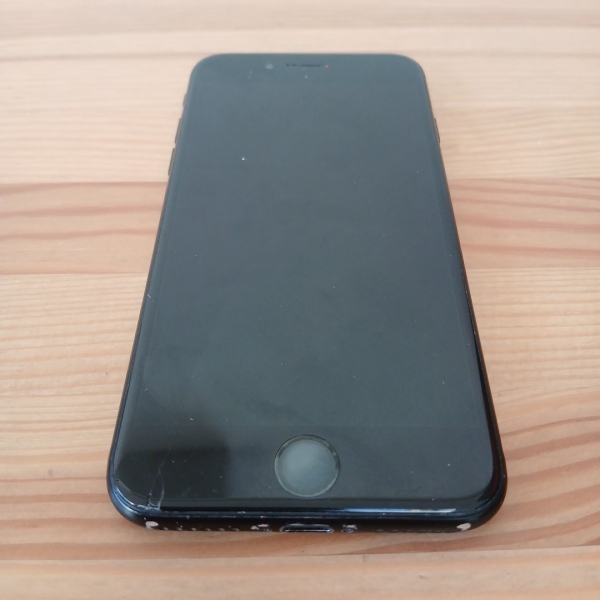 Apple iPhone 7 A1778 *Ersatzteile Reparaturen* lässt sich nicht einschalten gesprungenes Display