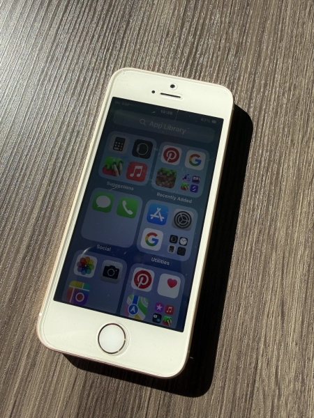 Apple iPhone SE 2016 32GB roségold entsperrt Smartphone – 82% Akku