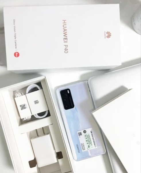 Huawei P40 Kirin 990 5G 6.1″ 50MP 128GB Android 10 SmartPhone Google NEW Sealed