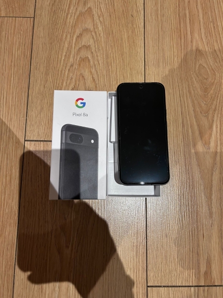 Google Pixel 8a 5G 128GB Schwarz Smartphone Entsperrt Top Zustand