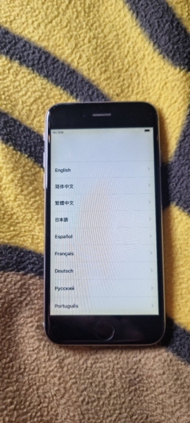 Apple iPhone 6 Spacegrau 64GB Smartphone (erkennt keine Netze)