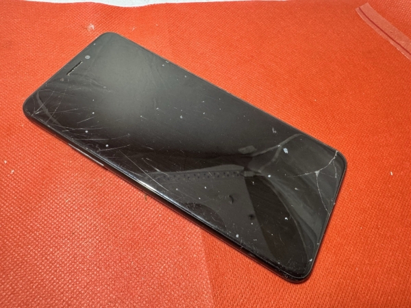 Alcatel 3V 5099Y – Smartphone Defekt Schaden