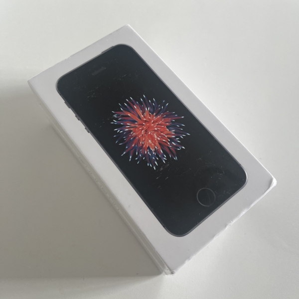 New Sealed Old Stock Apple iPhone SE 1. Generation 16gb – Rare iOS 10