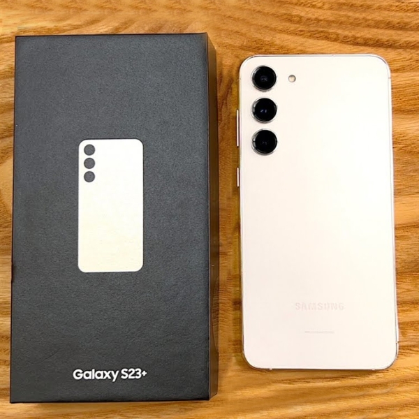 Neu Samsung Galaxy S23+ Plus 5G SM-S916U 256GB Smartphone Ohne Vertrag Handys