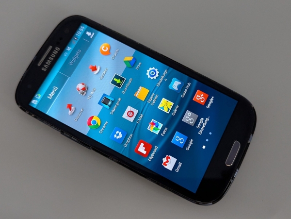 Samsung Galaxy S3 16GB Blau Android Smartphone GT-I9300 💥