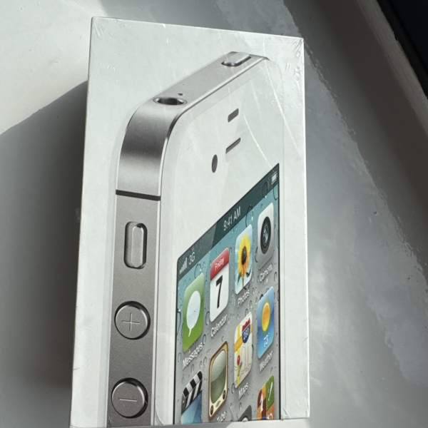 Brandneu VERSIEGELT iPhone 4s 64gb SILBER