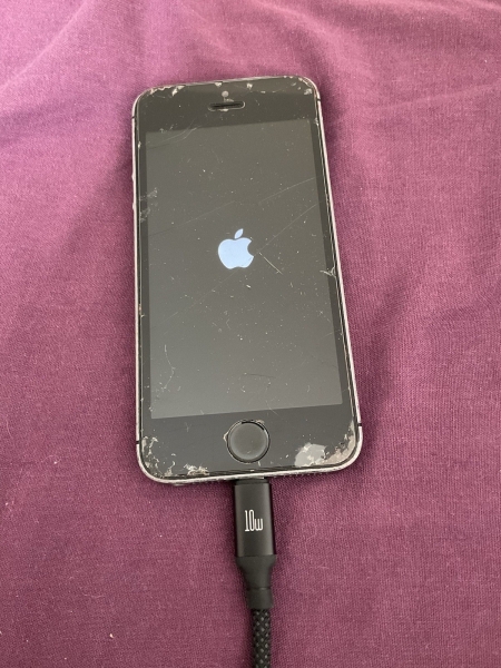 Apple iPhone 5S A1457 4G Smartphone *Defekt Beschreibung lesen*