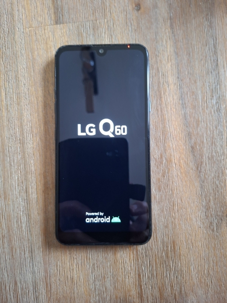 Smartphone LG Q60 64GB
