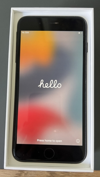 Apple iPhone 7 Plus 32GB (Entsperrt) – Schwarz, OVP dabei
