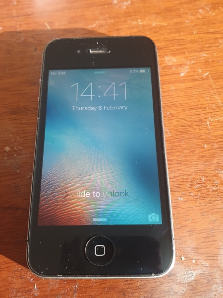 Apple iPhone 4s 16GB Smartphone – Schwarz (entsperrt)
