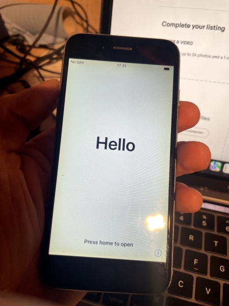Apple iPhone 6s – 16GB – Space Grau (Entsperrt) A1688 (CDMA + GSM)