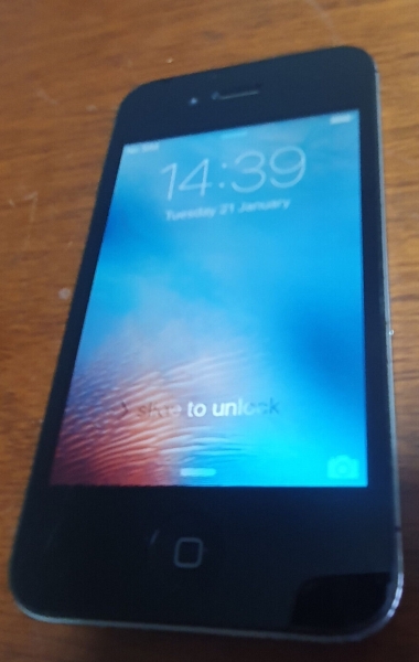 Apple iPhone 4s – 16GB – Schwarz (EE) A1387 (CDMA + GSM)
