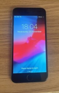 Apple iPhone 6s – 64GB – Space Grau (Entsperrt)