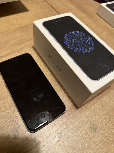 Apple iPhone 6 – 16GB – Space Grau (Entsperrt)