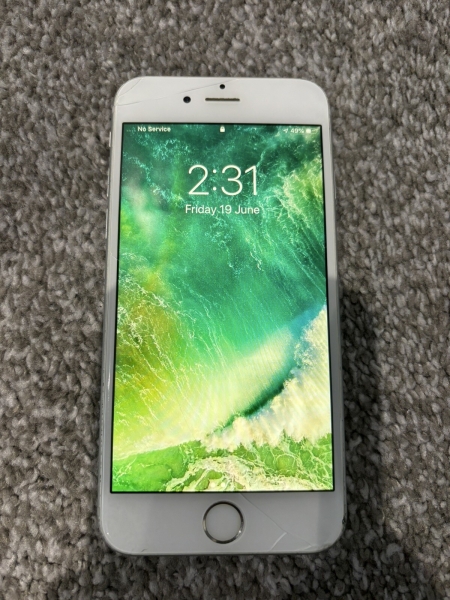 iPhone 6s 64GB WEISS iOS 13.1.3
