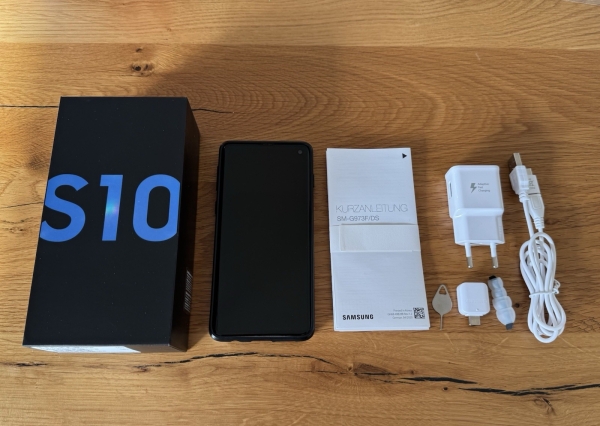 Samsung Galaxy S10 Smartphone, 128GB, Blau, simlock-frei, dual SIM