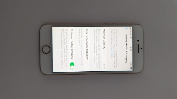 Apple iPhone 8 – 64GB – Space Grau (Ohne Simlock) A1905 (GSM)