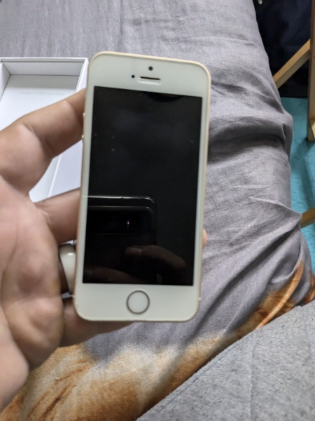 Apple iPhone SE (A1723) 32GB (entsperrt) GSM + CDMA Smartphone – Roségold