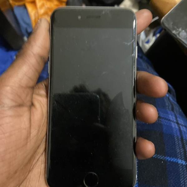 Apple iPhone 6S (MKQP2B/A) 64GB (entsperrt) GSM Smartphone – silber