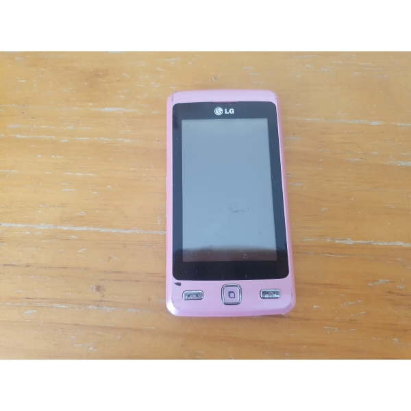 LG Cookie KP501 Pink 3,0″ Touch Display 3MP 48MB GSM Single-SIM Smartphone