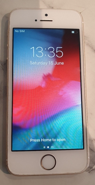 Apple iPhone 5s – 16 GB – Gold (O2) A1457 (GSM)