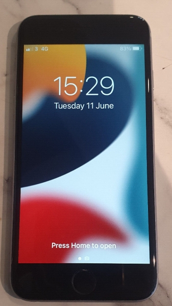 Apple MKQN2B/A iPhone 6s – 64GB – Spacegrau (entsperrt)