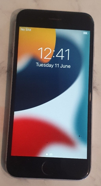 Apple MKQN2B/A iPhone 6s – 64GB – Spacegrau (entsperrt)