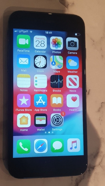 Apple iPhone 7 128GB – Schwarz (entsperrt) A1778 (GSM)