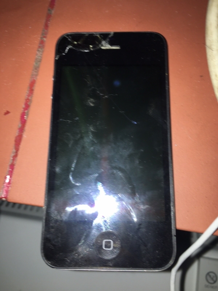 Apple iPhone 4 – 16 GB – Schwarz (entsperrt) A1332 (GSM)