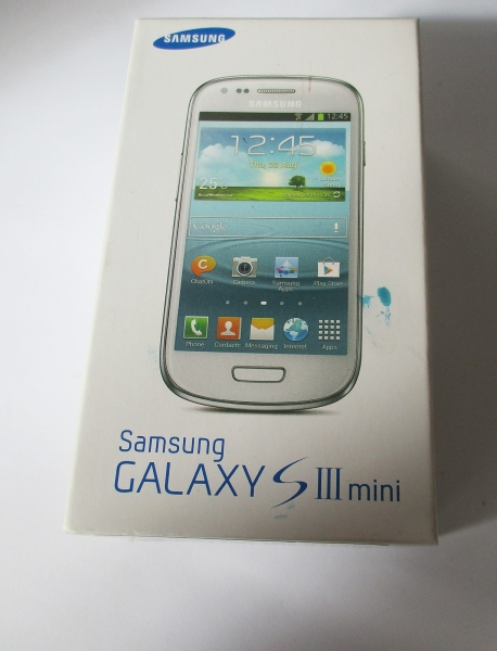 Smartphone SAMSUNG GALLAXY S 3 mini – Farbe: schwarz