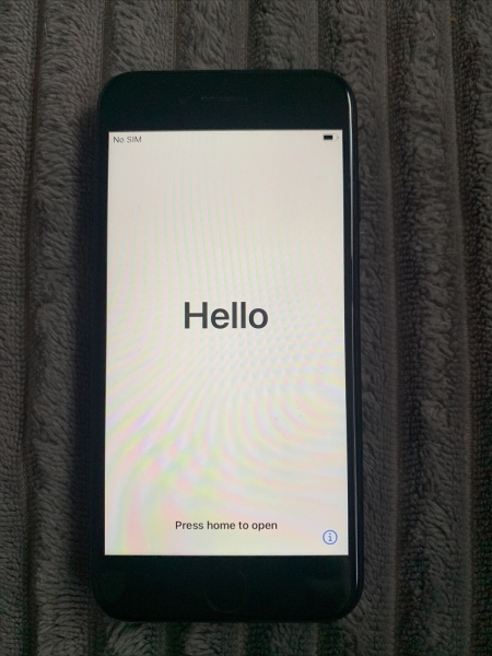 Apple iPhone 7 256GB Schwarz Guter Zustand On EE