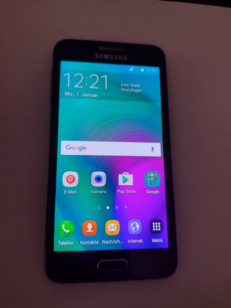 Samsung Galaxy A3 Handy Smartphone 16gb
