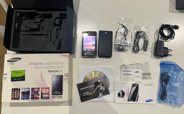 Samsung SGH F-480i Touchscreen-Handy Smartphone Sammlerzustand