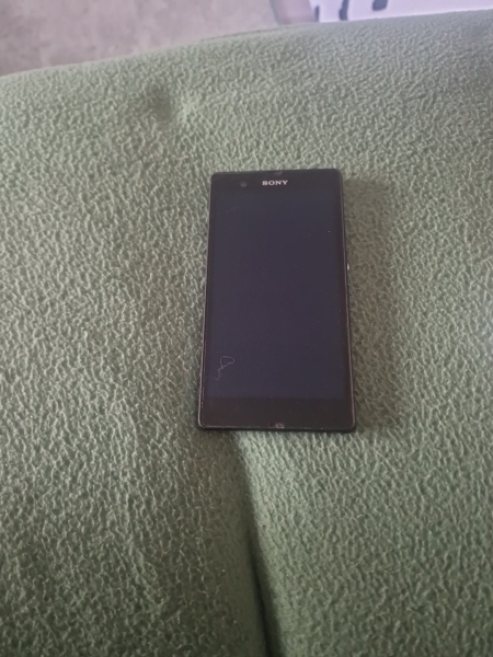Sony Xperia Z C6603 32GB Schwarz Smartphone