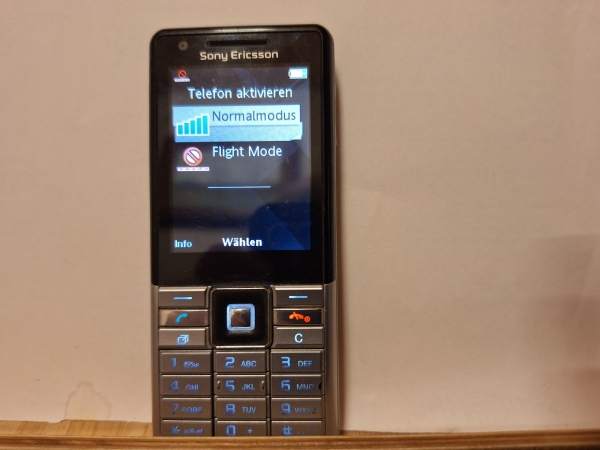 Handy Sony Ericsson J105i Silber ( Ohne Simlock) Smartphone
